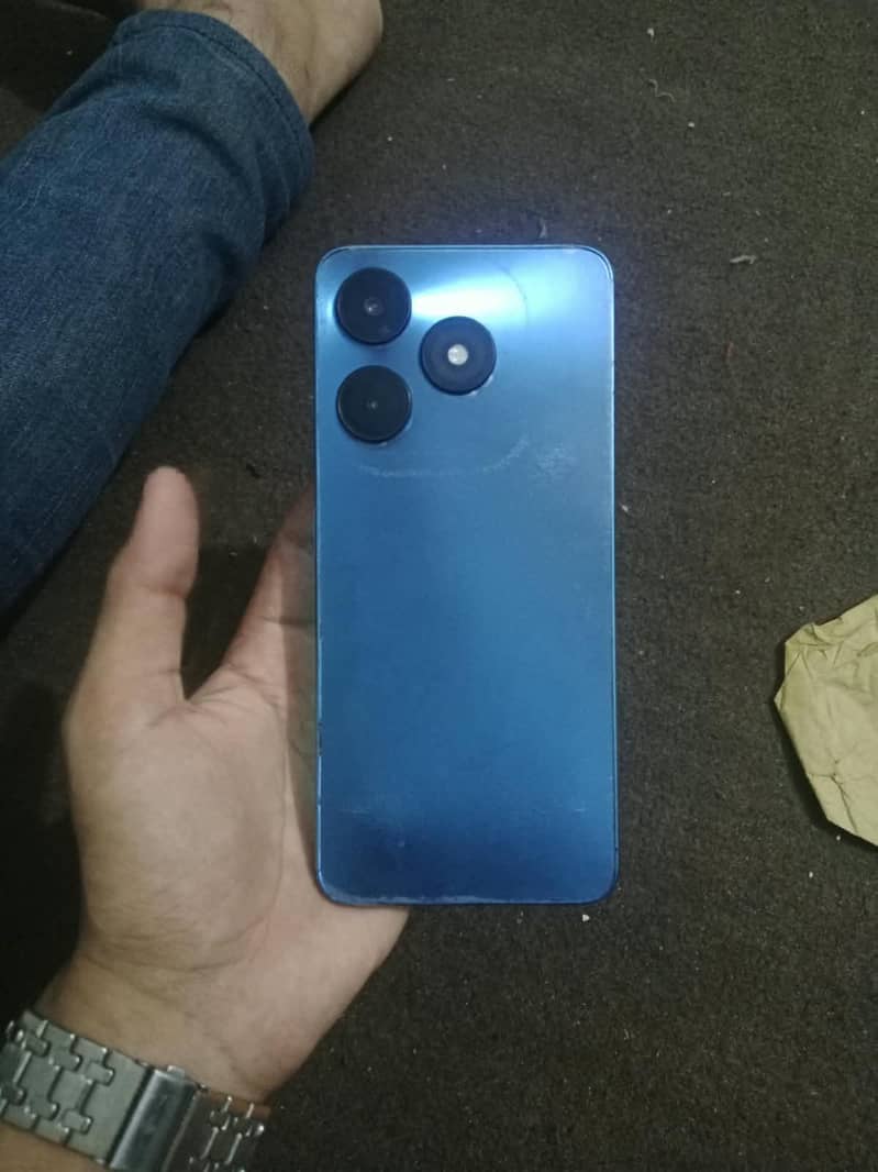 Tecno Spark 10 0