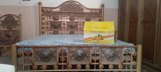 selling furniture