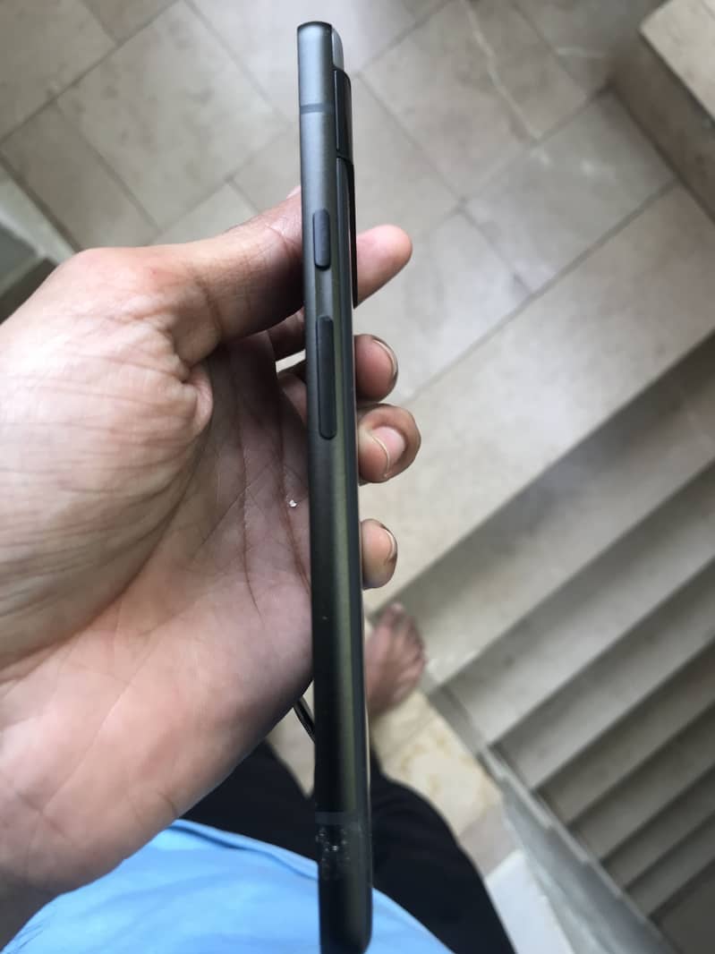 Google Pixel 6a 1