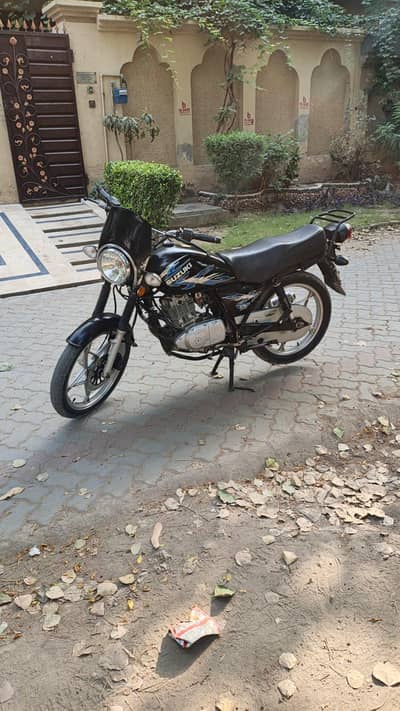 Suzuki GS 150se