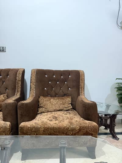 5 seater sofa set for sale (just like brand new)