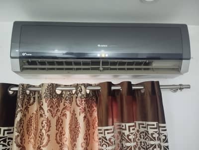 Gree G10 1.5 Ton DC Inverter Heat & Cool