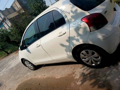 Toyota Vitz 2007