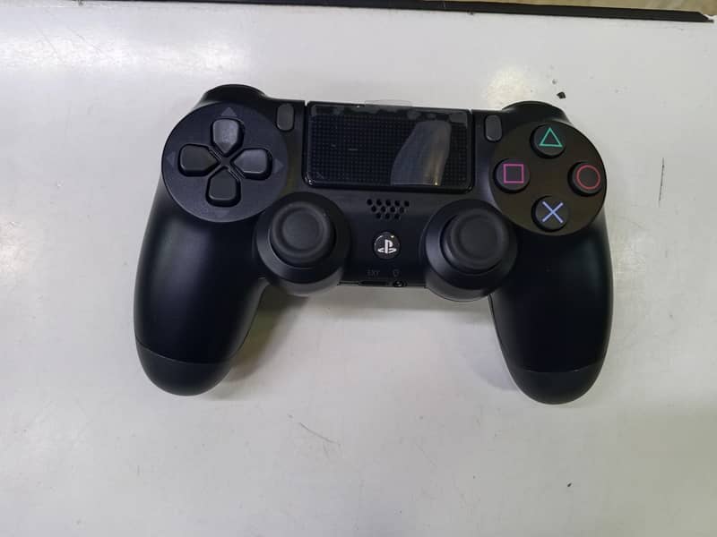 Gaming controller 8
