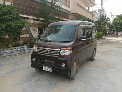 Daihatsu Atrai Wagon 2012