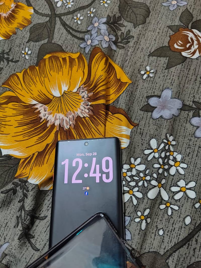 Tecno Camon 40 pro 3