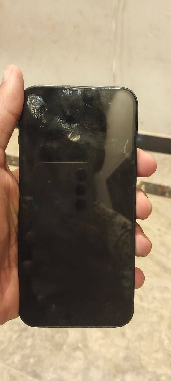 Apple iPhone 14 2