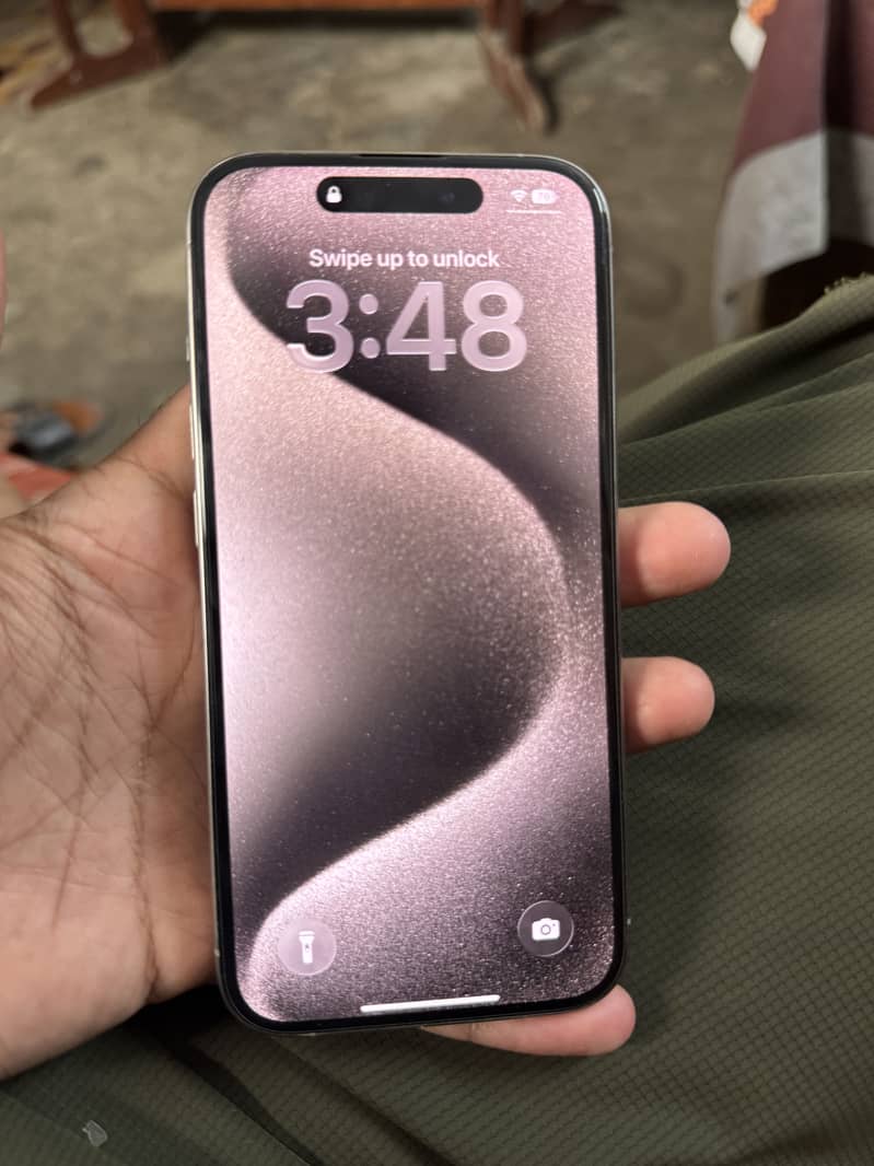 Apple iPhone 15 Pro 1