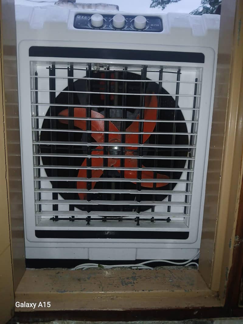 AC/DC Room Cooler 0