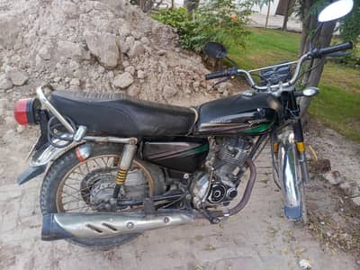 Honda CG 125 2014 Model | Excellent Condition | Genuine Bike