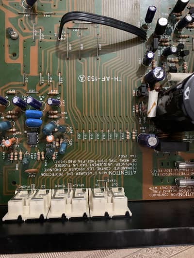Rotel 810A