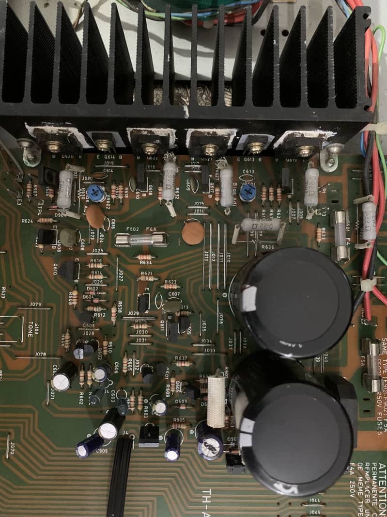 Rotel 810A 2