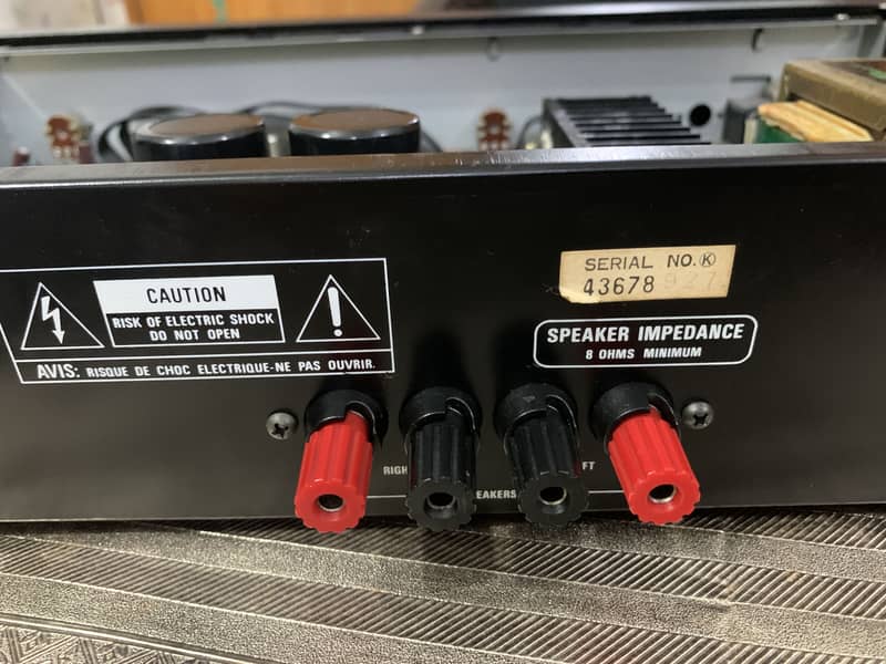 Rotel 810A 8