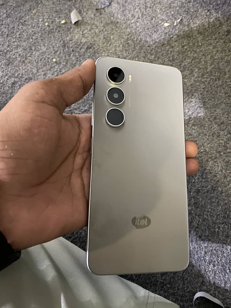 Itel A100 2