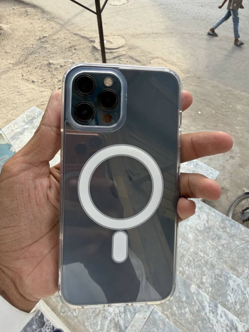 Apple iPhone 12 Pro Max 1