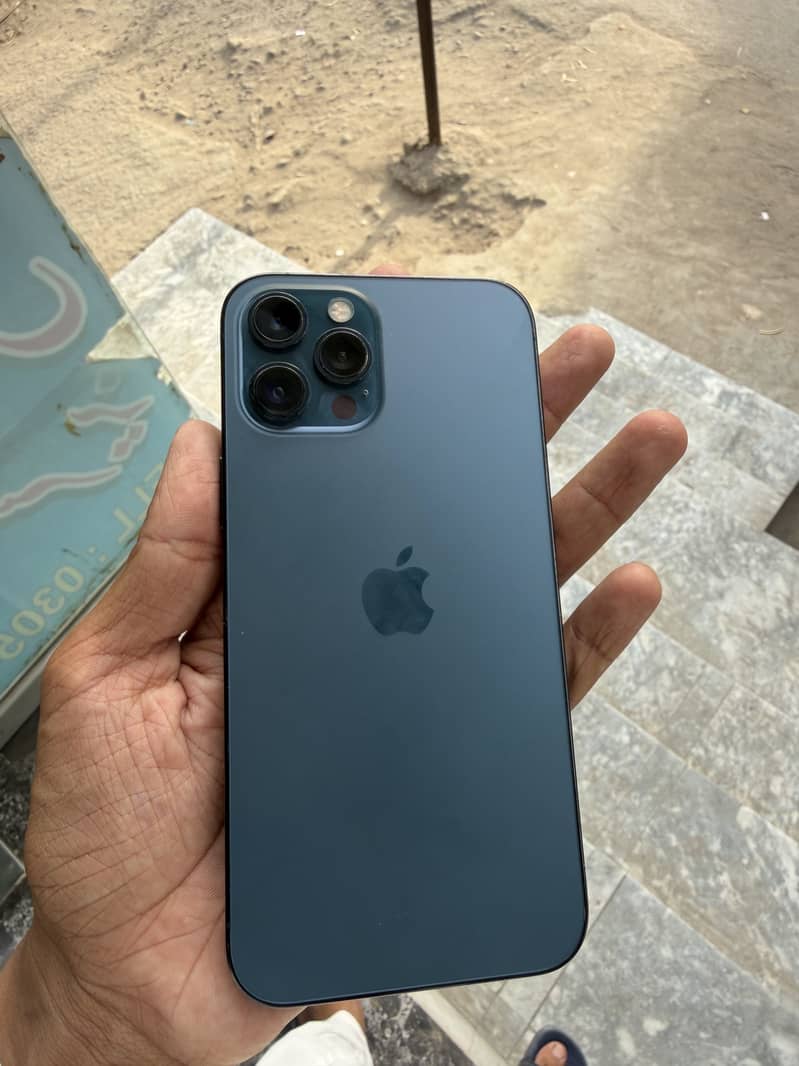 Apple iPhone 12 Pro Max 3