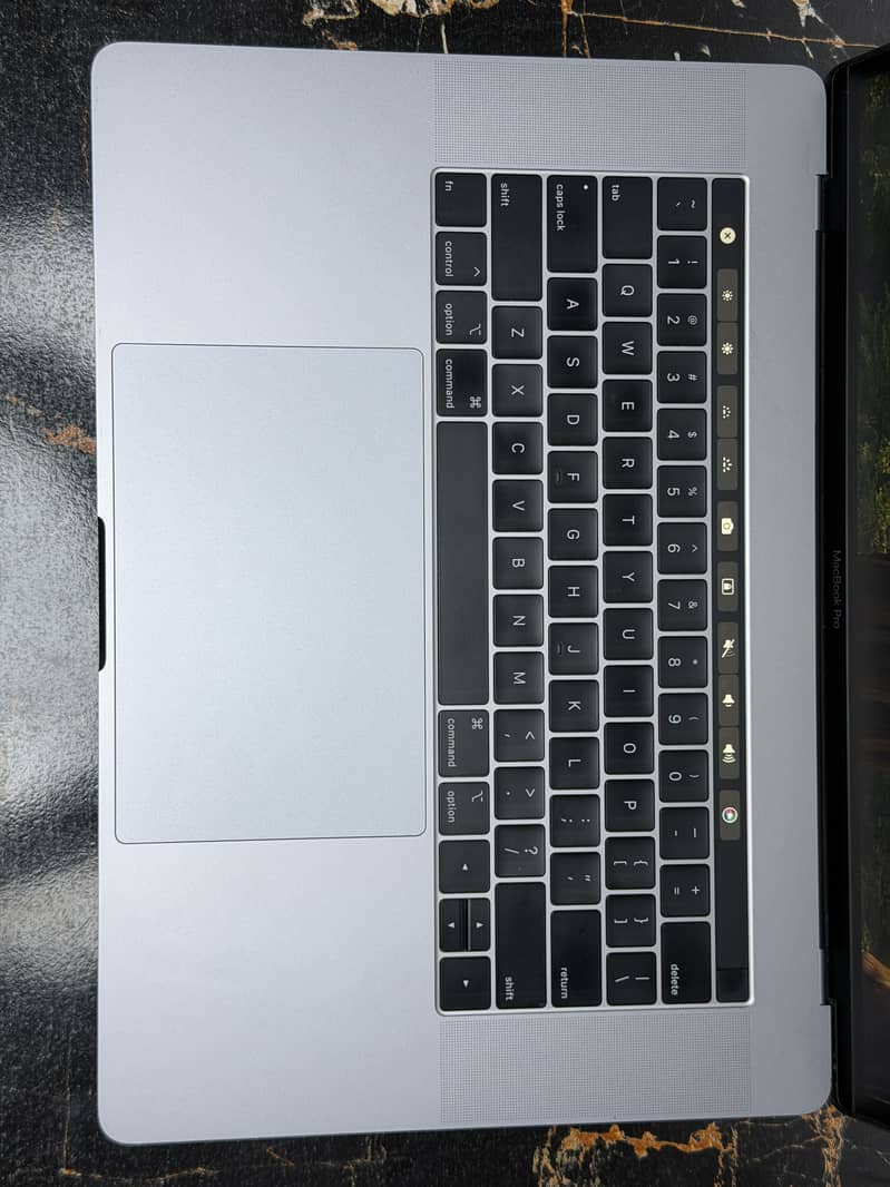 Mac book Pro 2019 4