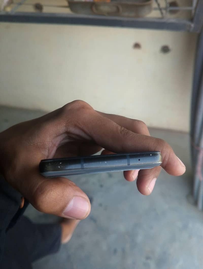 Google Pixel 6a 1