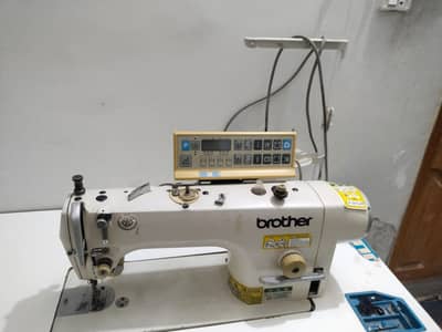 Auto sewing machine
