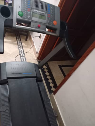 Electric treadmill