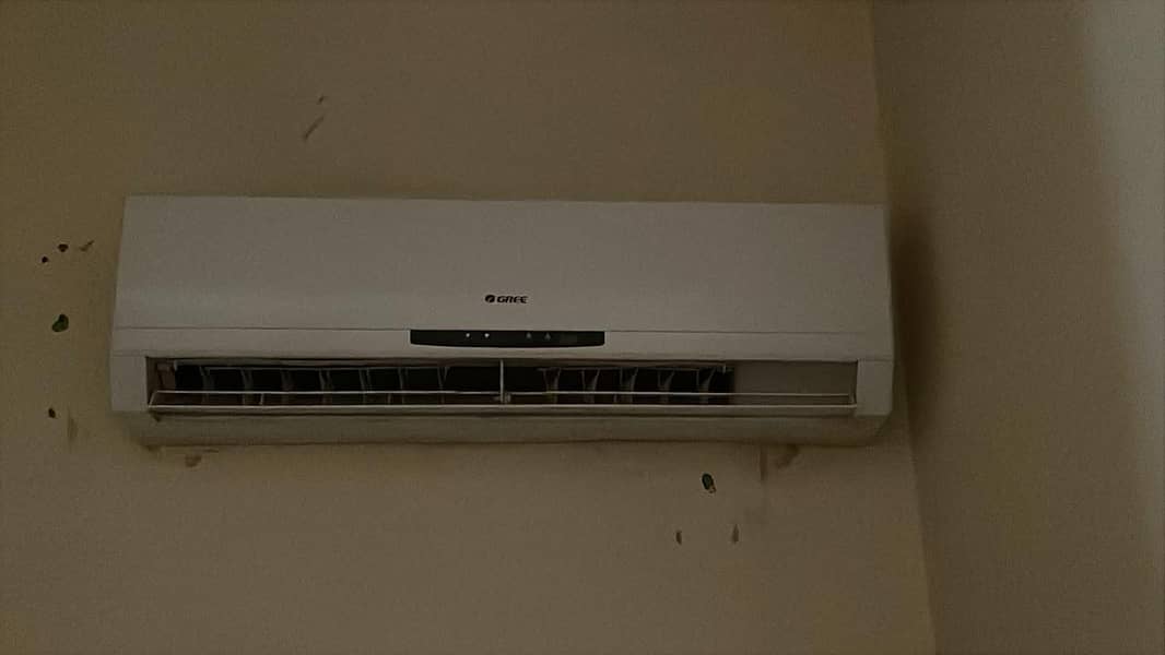 Split AC 1