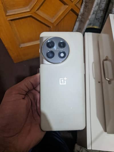 One Plus 11 5G 16/512 marble odessy edition