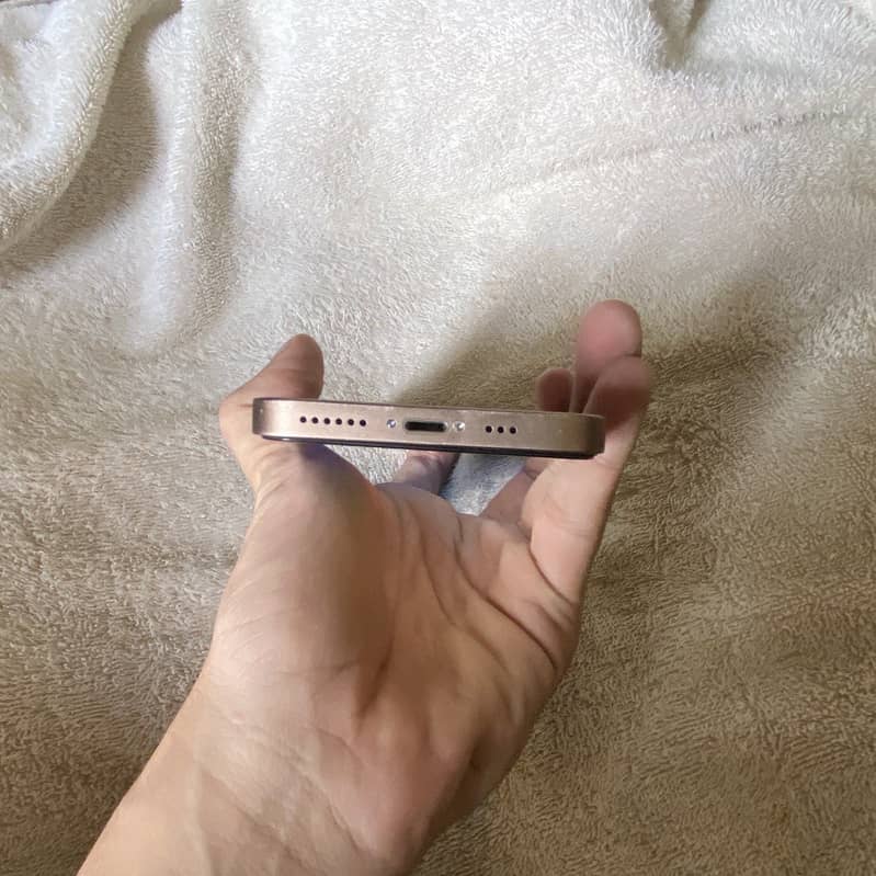 Apple iPhone X 3