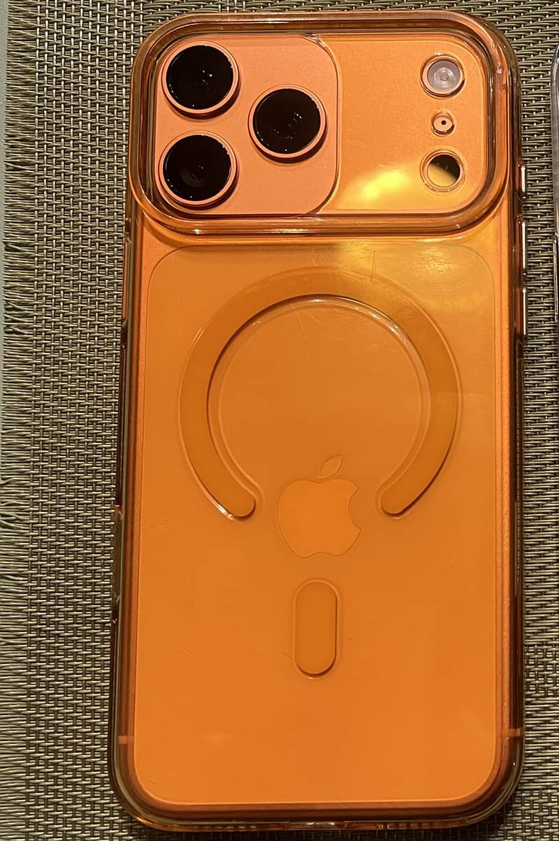 Apple iPhone 17 Pro Max 3