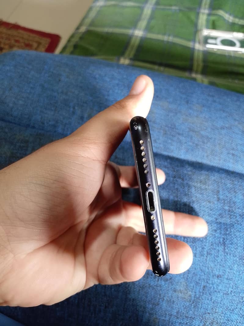Apple iPhone SE 4