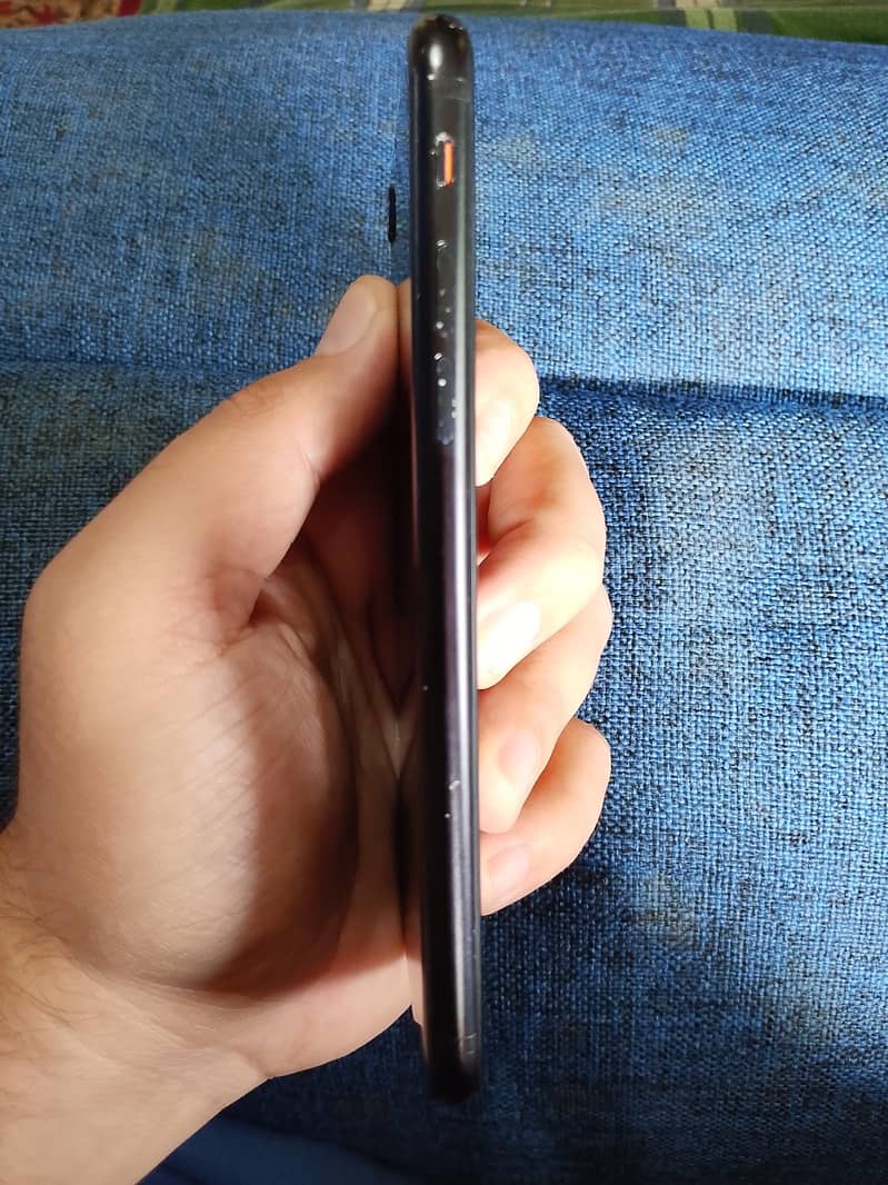 Apple iPhone SE 5