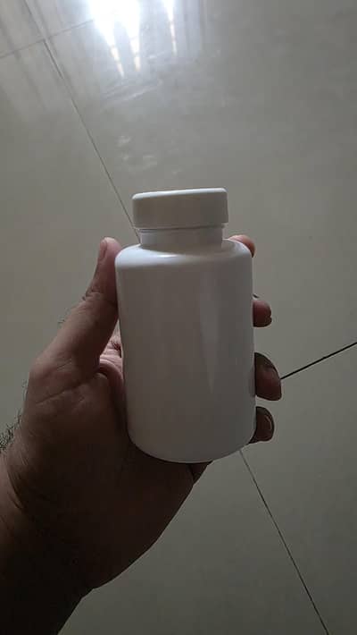 Bottle Jar PET 200 | Milky white | with Flip Cap
