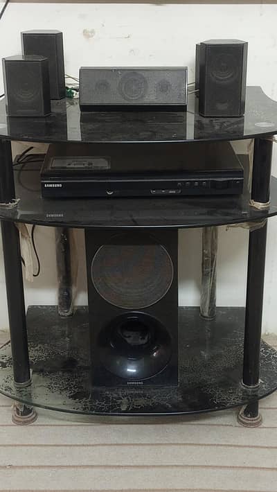 home theater with led haire 10bye 10 condition orignal