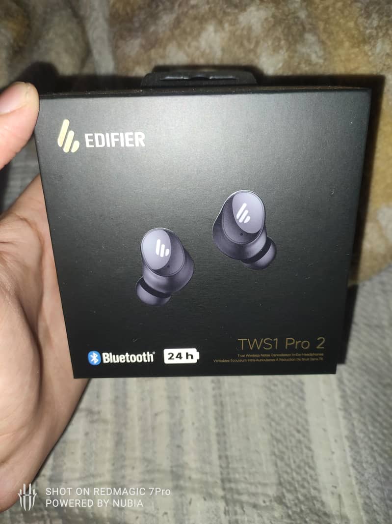 Edifier tws1 pro 2 box pack 0