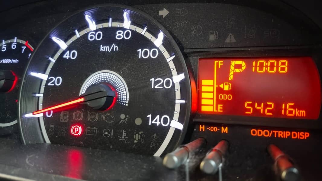 Daihatsu Move 5