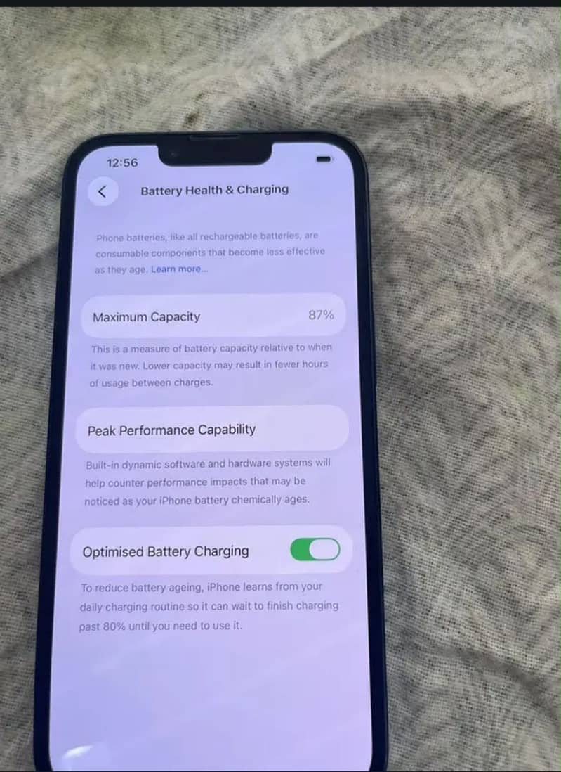 Apple iPhone 14 3