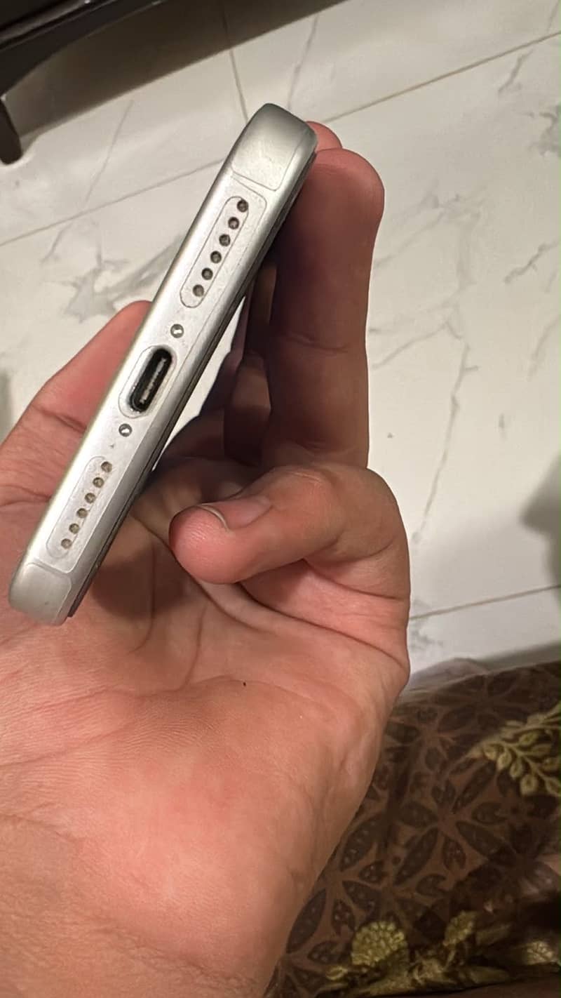 Apple iPhone 17 Pro Max 0