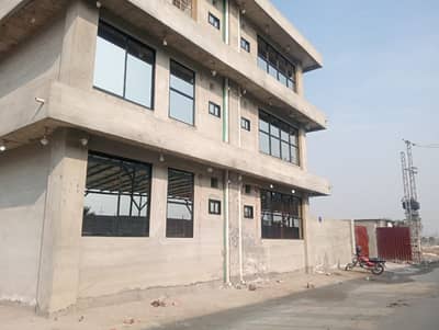 45000+ sq. ft. triple story factory available for Rent on Ferozepur road Gajju mata Lahore
