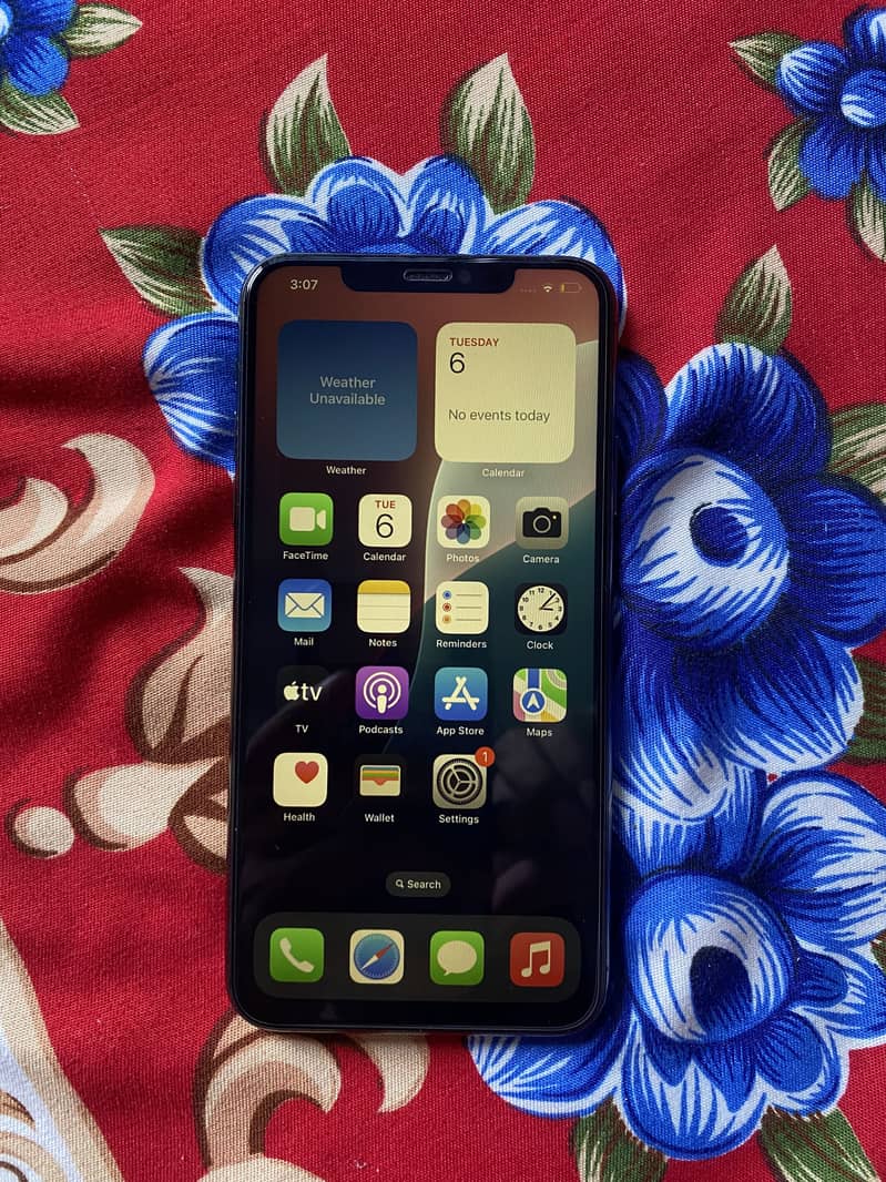 Apple iPhone 11 Pro Max 7