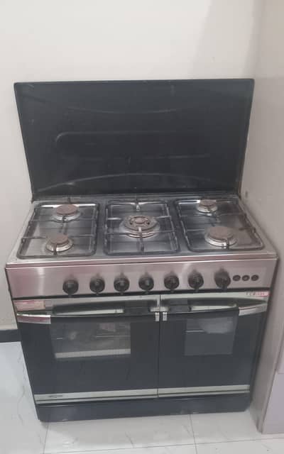 Nasgas SG-534 Cooking Range - 5 burner and double door