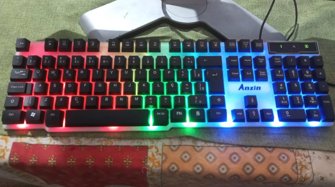 Gaming PC with Thunder Case. . 5