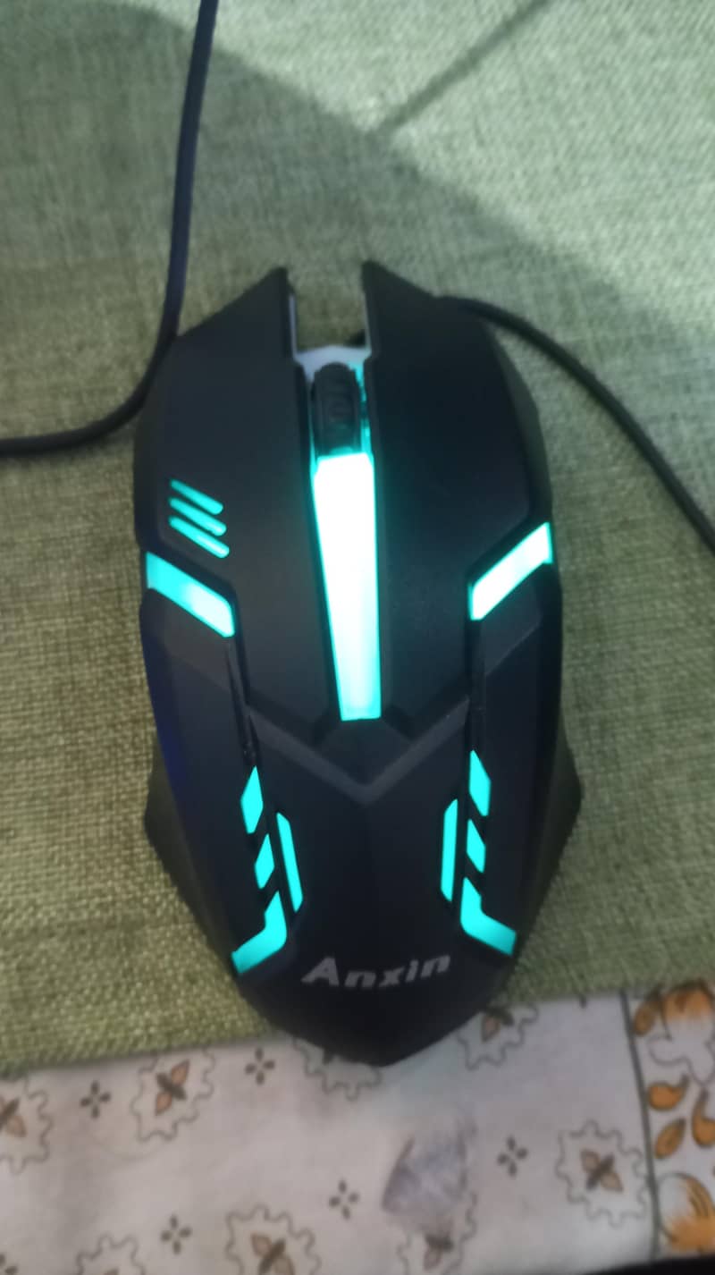 Gaming PC with Thunder Case. . 6