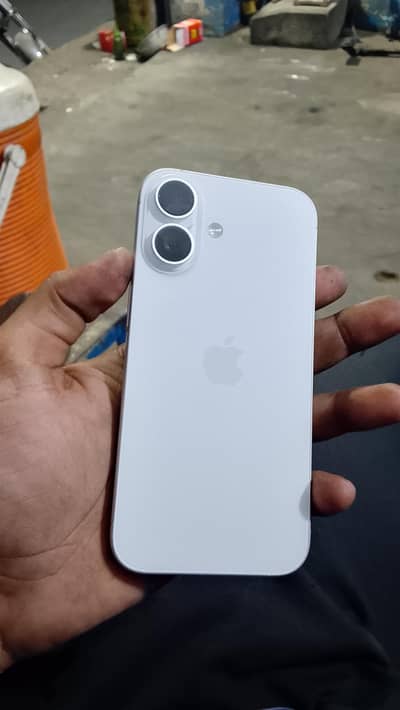 Apple iPhone 16 icloud lock