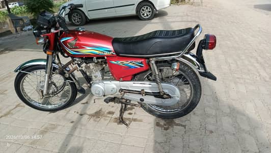 10/10 condition 125