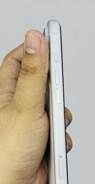 Apple iPhone 17 Pro 0