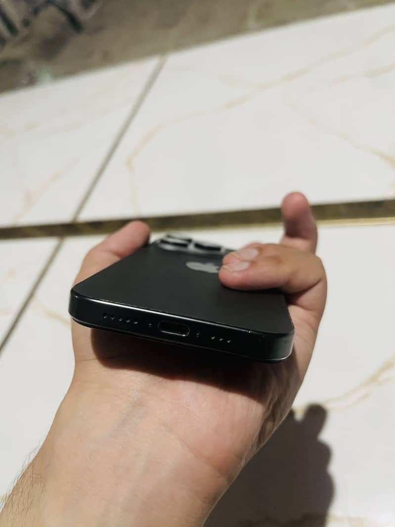 Apple Iphone 15 PRO 128 GB NON PTA 3