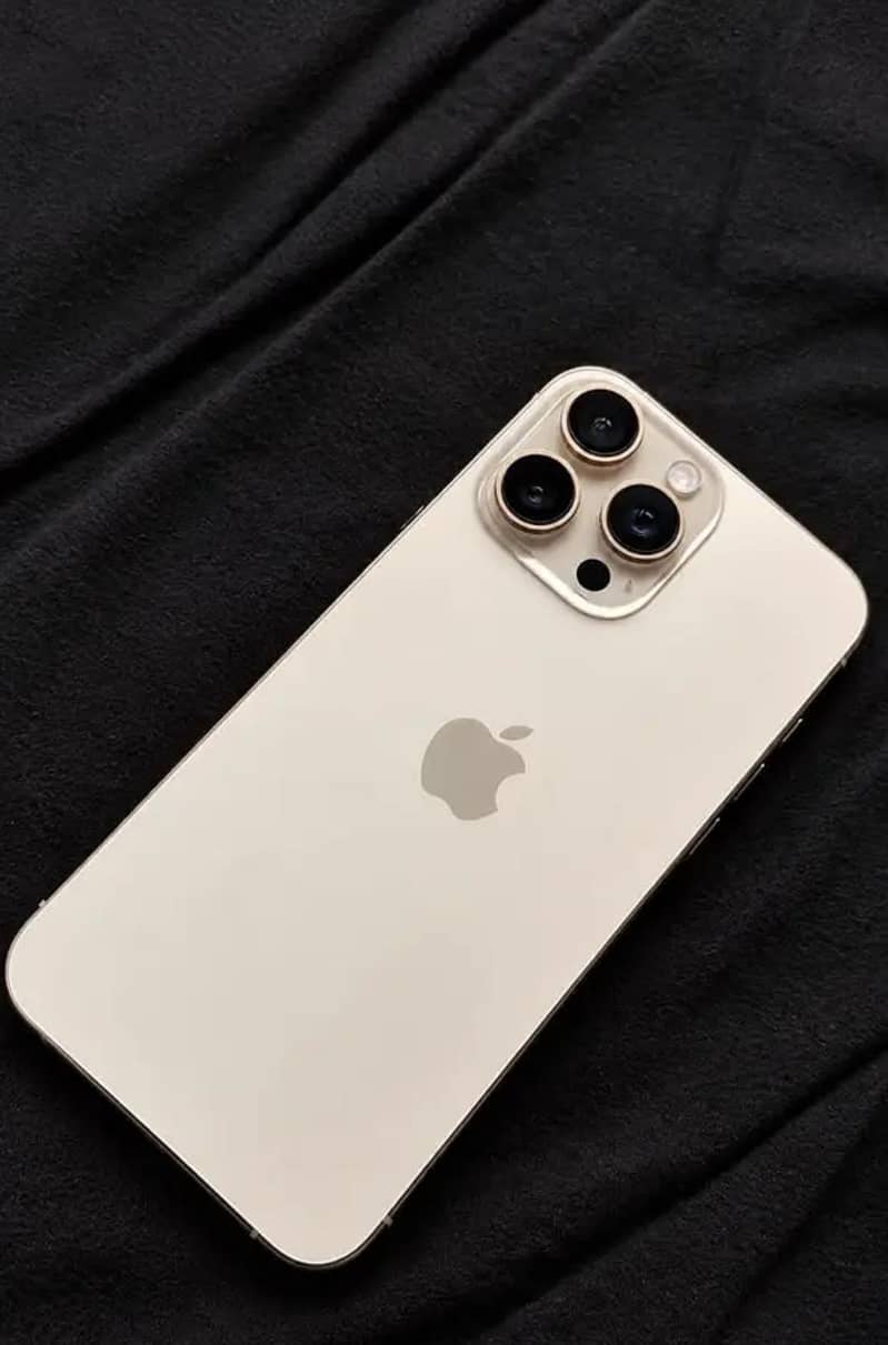 Apple iPhone 16 Pro Max 0