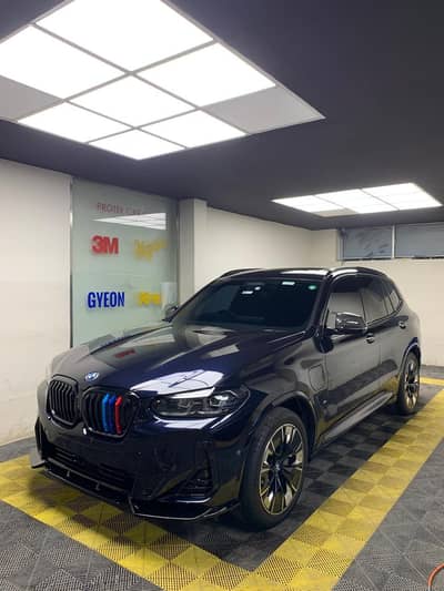BMW iX3 2021