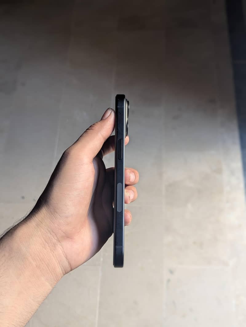 Apple iPhone 15 1