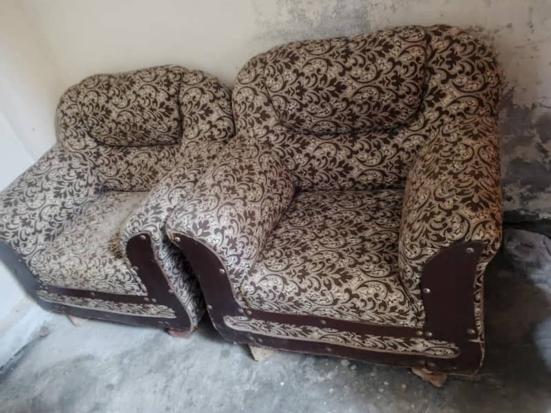 5 Seater sofa set 4