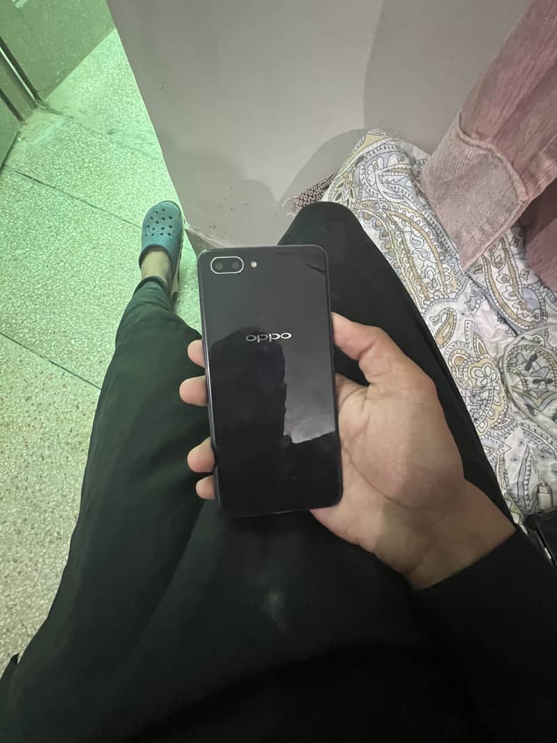 Oppo a 16 3